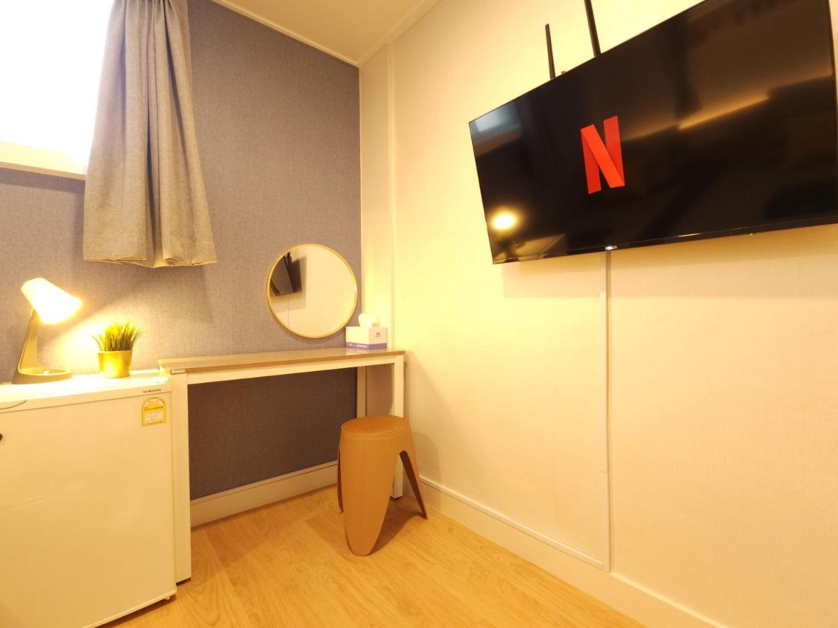 Oyo Myeongdong 5 Lodge Seul Dış mekan fotoğraf